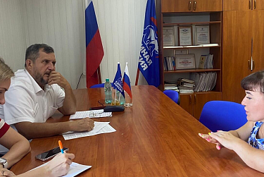 Встречи с жителями – часть депутатской работы